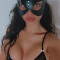 Live sex webcam photo for Clara_95 #277092374