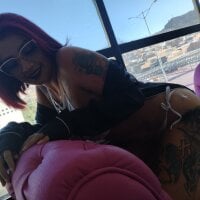 Live sex webcam photo for Cloe_Burning #276762529