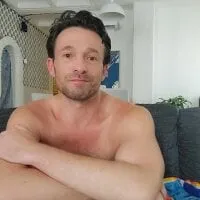 Live sex webcam photo for CloudyPNPpig #277057537