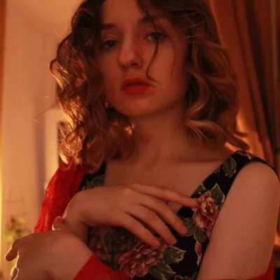 Live sex webcam photo for CorallineJones #275457141