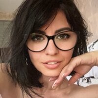 Live sex webcam photo for CrazyC #277915292