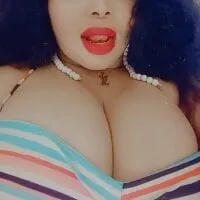 Live sex webcam photo for CreamyCaramel8 #276468056