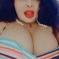 Live sex webcam photo for CreamyCaramelX #276187571