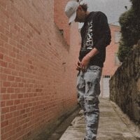 Live sex webcam photo for Cris_and_angell #277078074