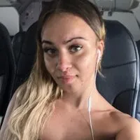 Live sex webcam photo for CubanKreamXXX #276038671