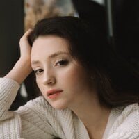 Live sex webcam photo for CurlySuee #277117043