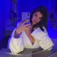 Live sex webcam photo for CuteCarolinaXo #277730327