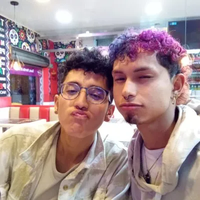 Live sex webcam photo for DYLAN_AND_MICHAEL #275574581