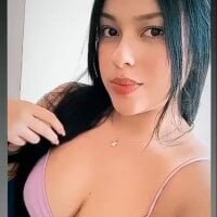 Live sex webcam photo for DailynOrtiz #278097023