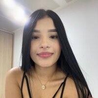 Live sex webcam photo for Daisy__doll #276083196