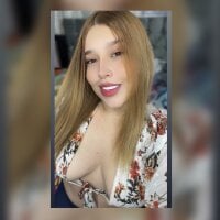 Live sex webcam photo for DaniaSaenz22 #276649337