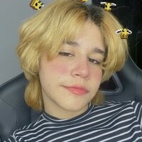 Live sex webcam photo for DanyCuteBoy #277903666