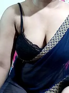 Live sex webcam photo for Dipali78 #273216260