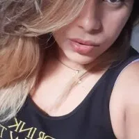 Live sex webcam photo for Diva_Dirty #275807424