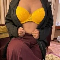 Live sex webcam photo for Divya_Tamilgirl #277076275