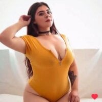 Live sex webcam photo for DollHanna #276550637