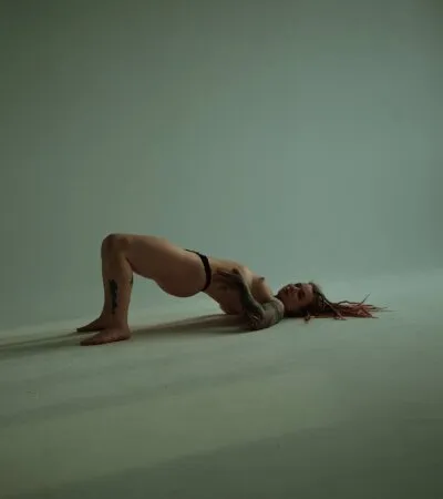 Live sex webcam photo for Dreadlocks_Girl #275440391