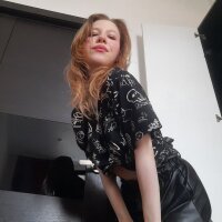 Live sex webcam photo for Dreamy_Amy #275994916