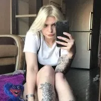 Live sex webcam photo for ELLIE_MOMO #277458048