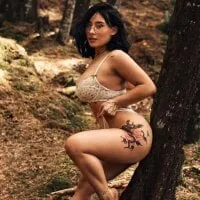 Live sex webcam photo for EMILY_KIUT #277648492