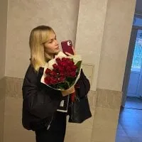 Live sex webcam photo for EarleneCornett #278083740