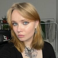 Live sex webcam photo for EarthaAlison #278022708