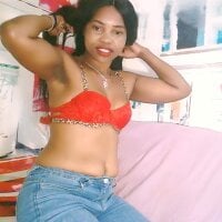 Live sex webcam photo for EbonyHunnie69 #276585648