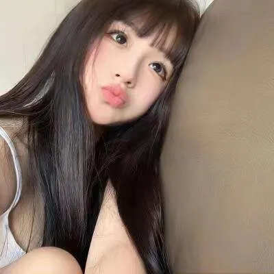 Live sex webcam photo for Eggshell #275631331