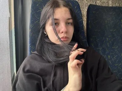 Live sex webcam photo for EileenCox #275654064