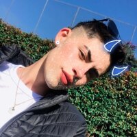 Live sex webcam photo for Eithanx #275752790