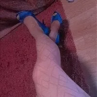 Live sex webcam photo for Elise253 #277351951