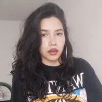 Live sex webcam photo for Ellie_10 #276916878