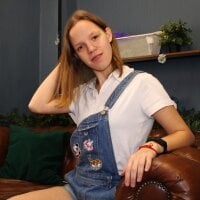 Live sex webcam photo for ElsaJeannje #277040812