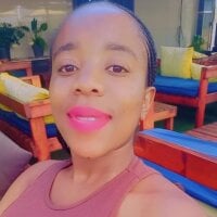 Live sex webcam photo for Elsatitties #277410304