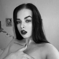 Live sex webcam photo for EmiliaOwl #276647639