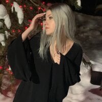 Live sex webcam photo for Emilixx05 #276667354