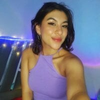 Live sex webcam photo for EmilyAndTiana #277687455