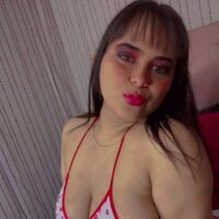 Live sex webcam photo for EmilyHeath_ #275921672