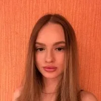 Live sex webcam photo for EmilySingletons #277811011