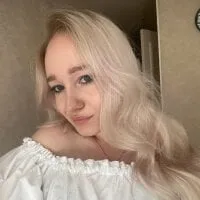 Live sex webcam photo for EmmaMauro #277400964