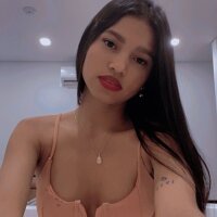 Live sex webcam photo for Emmyzafiro #276127262