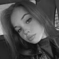 Live sex webcam photo for EricaKlng #276079296