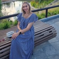 Live sex webcam photo for Erica_Fontess #276382784