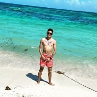 Live sex webcam photo for Eros_Boy_ #276749764