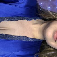 Live sex webcam photo for EvaWik #275916912