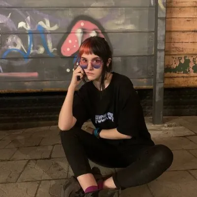 Live sex webcam photo for Eva_Loran #275429374