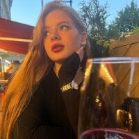 Live sex webcam photo for Eva___Roberts #276641977