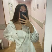 Live sex webcam photo for Eve_Essy #277947086