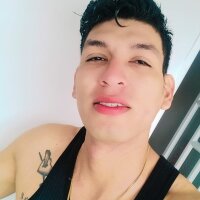 Live sex webcam photo for FlowwBigdicklatin #276305078