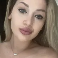 Live sex webcam photo for GRENKARINA #276383020